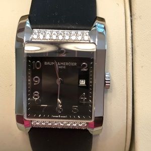 Baume Mercier - Hampton Ladies watch with Diamonds